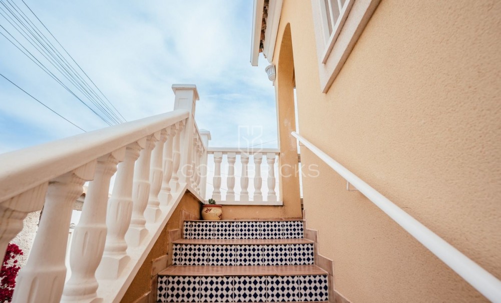 Återförsäljning ·  · Orihuela · Villamartin