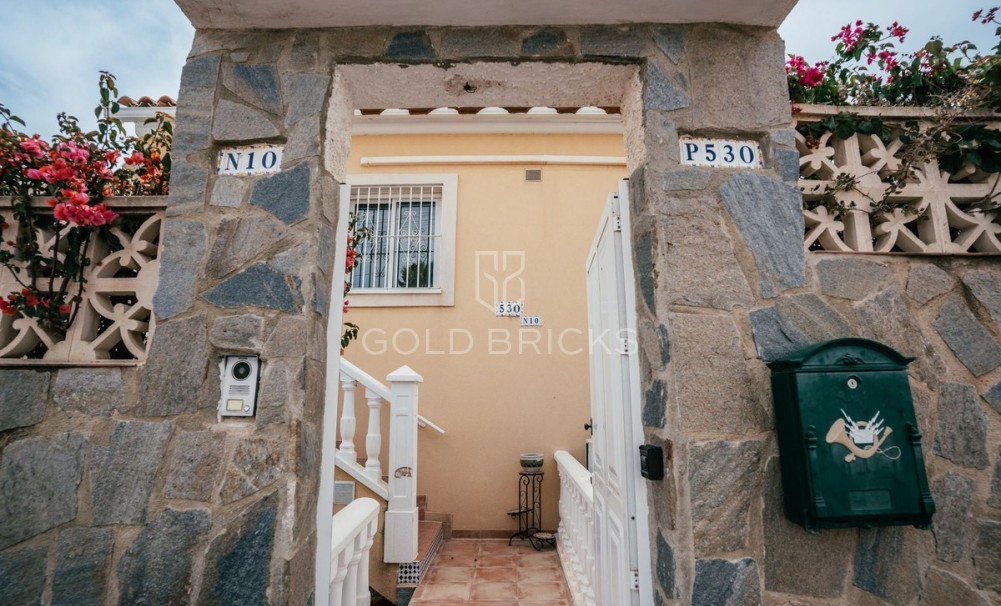 Återförsäljning ·  · Orihuela · Villamartin