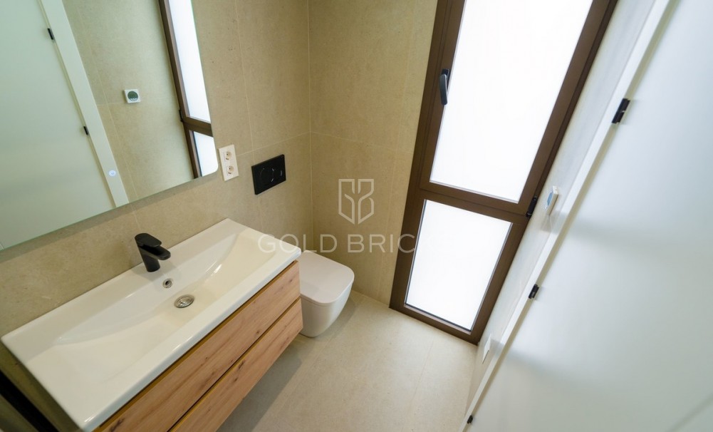 Wederverkoop ·  · Almoradí · Heredades