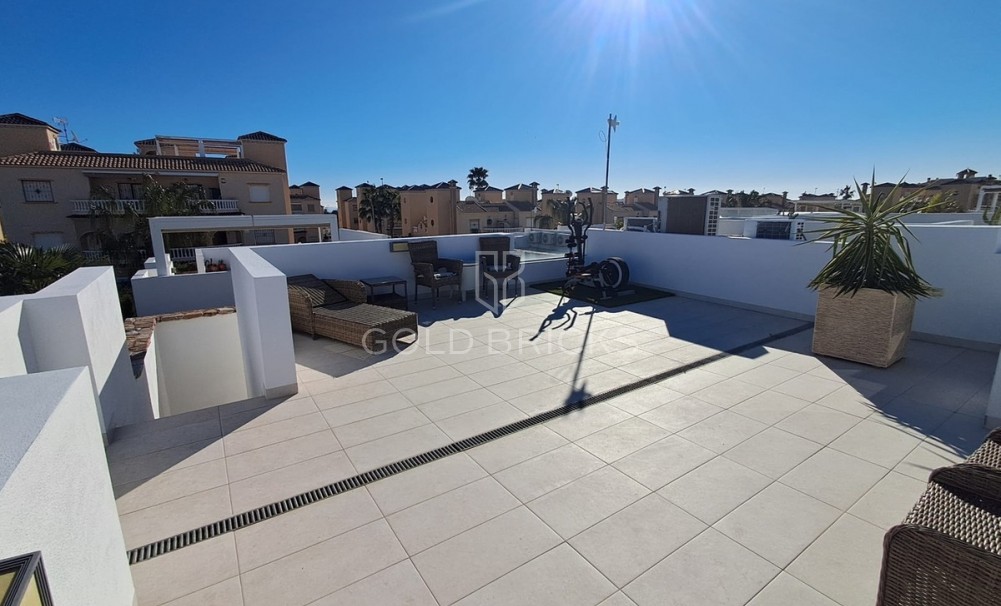 Wederverkoop ·  · Orihuela · Cabo Roig