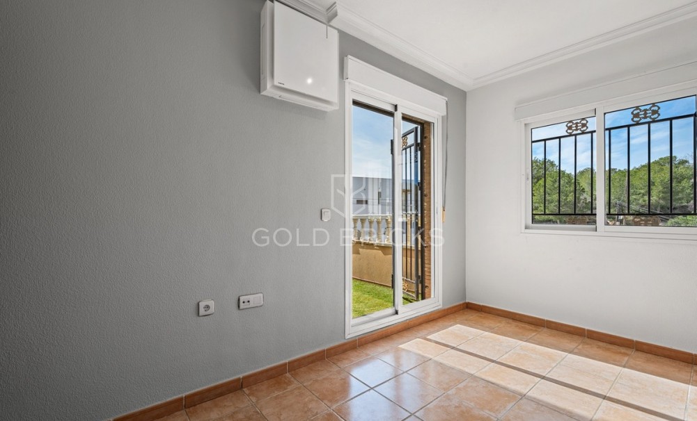 Wederverkoop ·  · Orihuela · Orihuela Costa