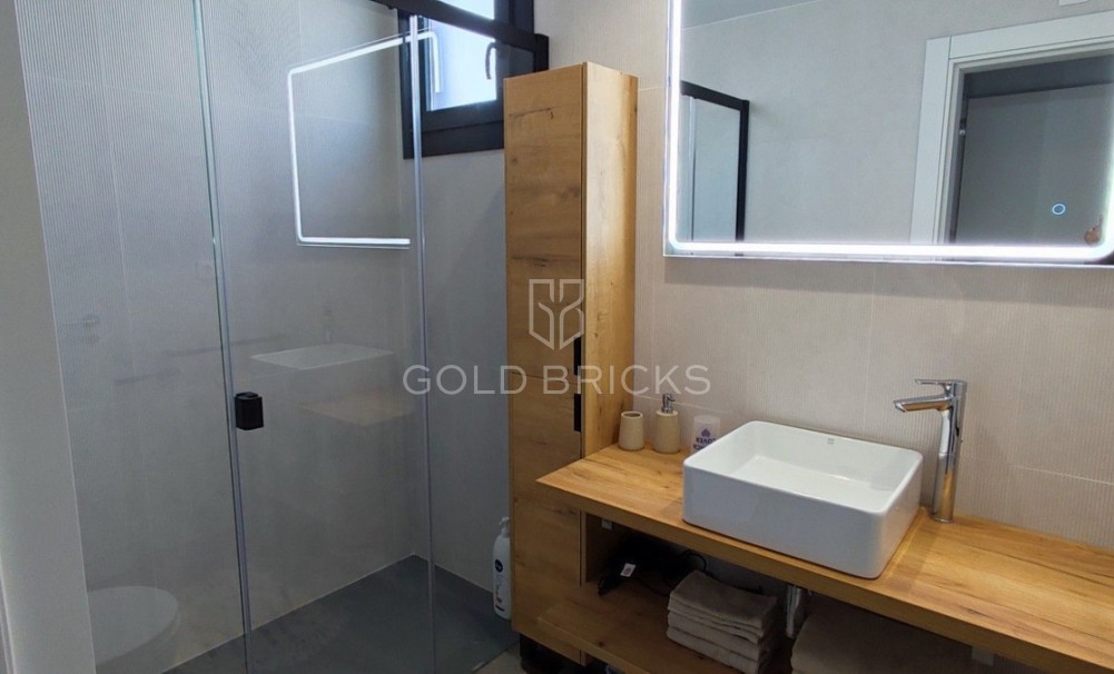 Wederverkoop ·  · Polop · Polop Centro