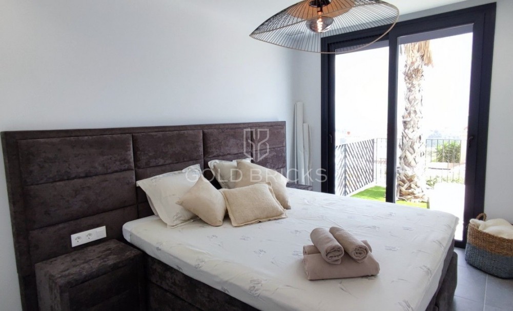 Wederverkoop ·  · Polop · Polop Centro