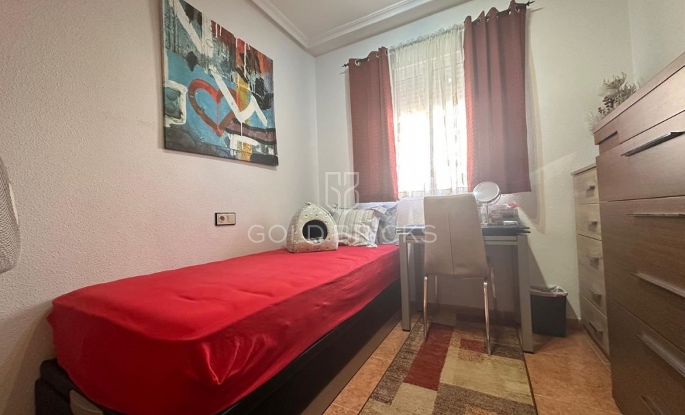 Wederverkoop ·  · Los Montesinos · Los Montesinos Centro