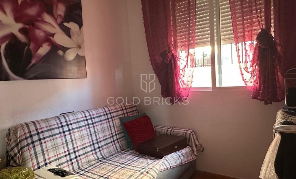 Wederverkoop ·  · Los Montesinos · Los Montesinos Centro