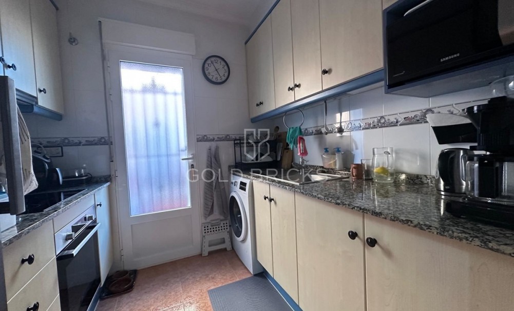 Wederverkoop ·  · Los Montesinos · Los Montesinos Centro