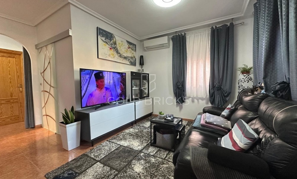 Wederverkoop ·  · Los Montesinos · Los Montesinos Centro