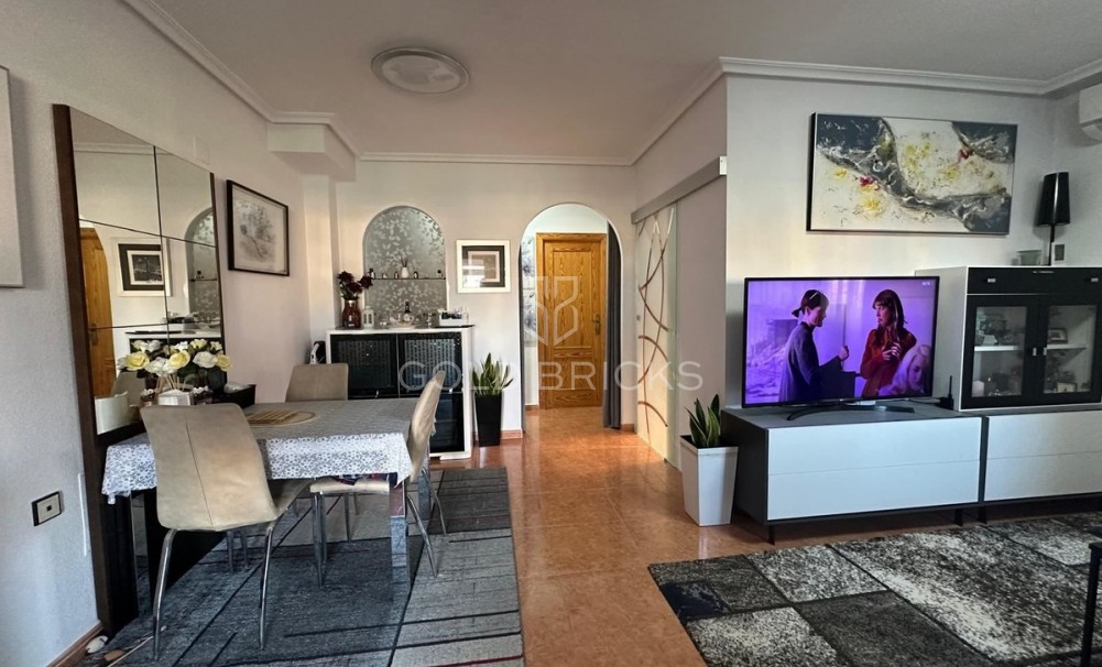 Wederverkoop ·  · Los Montesinos · Los Montesinos Centro