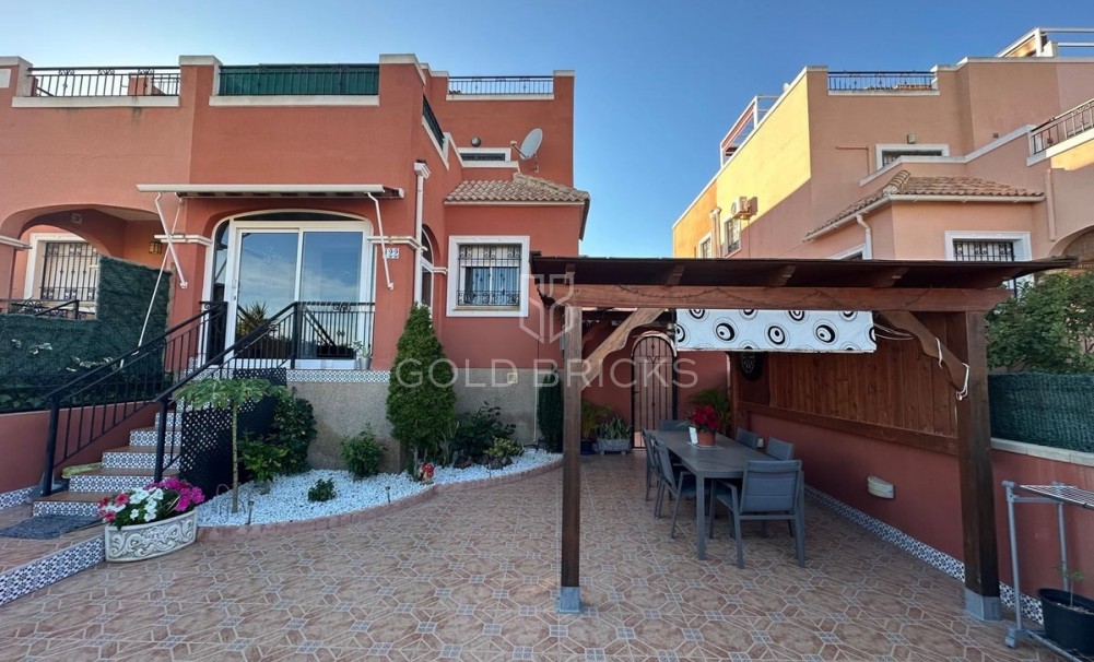 Wederverkoop ·  · Los Montesinos · Los Montesinos Centro