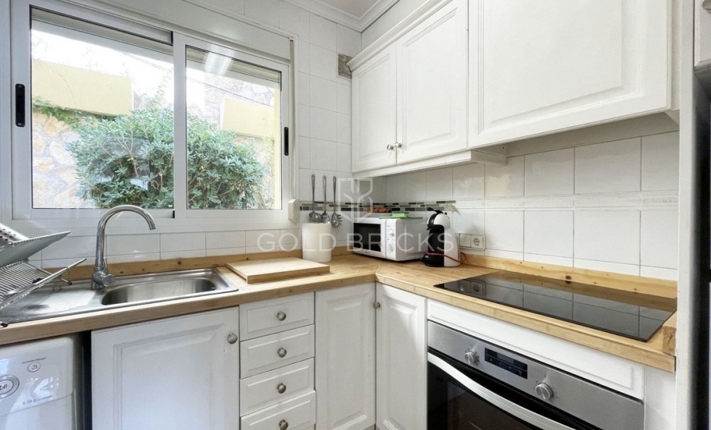 Wederverkoop ·  · Calpe · Calpe Centro