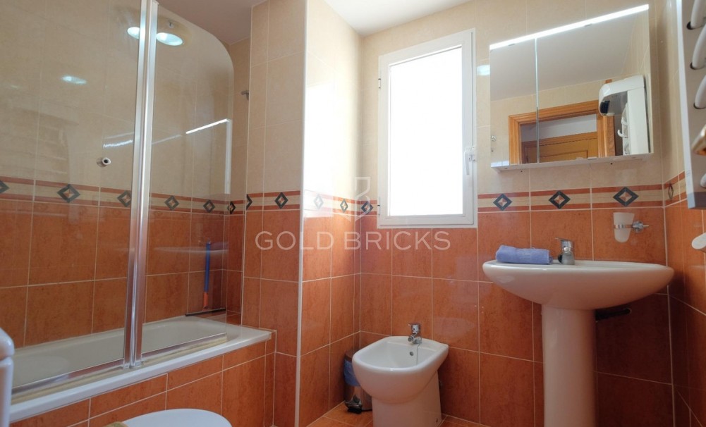 Wederverkoop ·  · Calpe · Calpe Centro