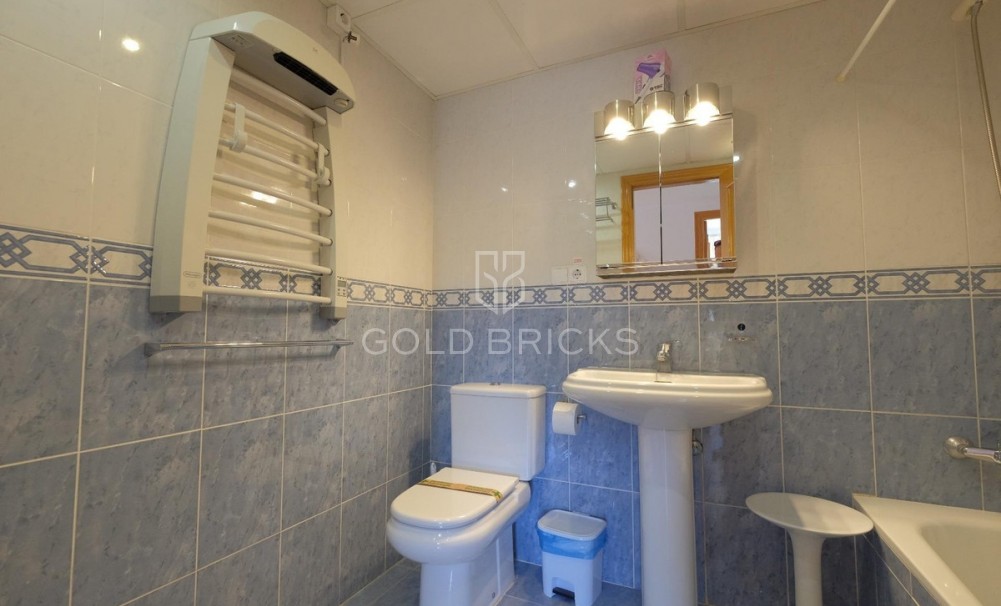 Wederverkoop ·  · Calpe · Calpe Centro