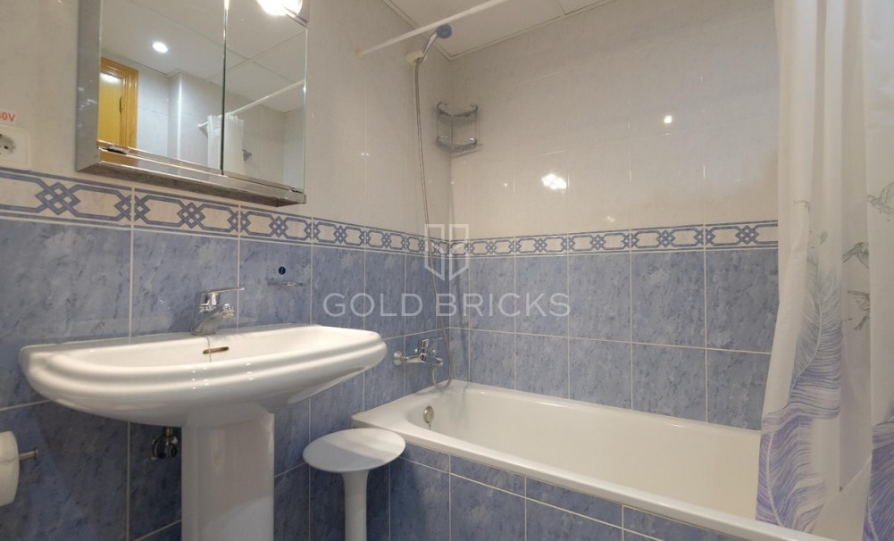 Wederverkoop ·  · Calpe · Calpe Centro