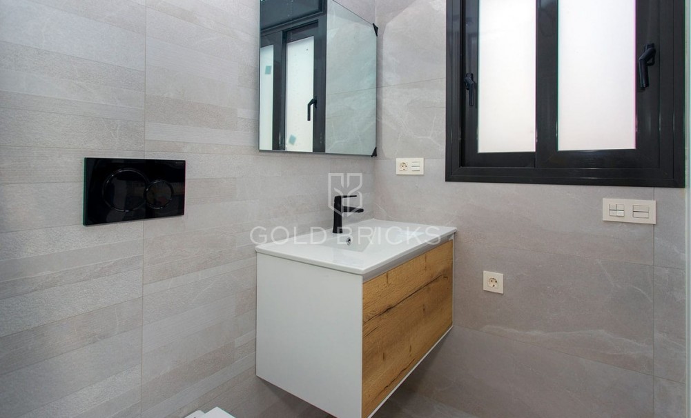 Wederverkoop ·  · Torrevieja · Playa del Cura