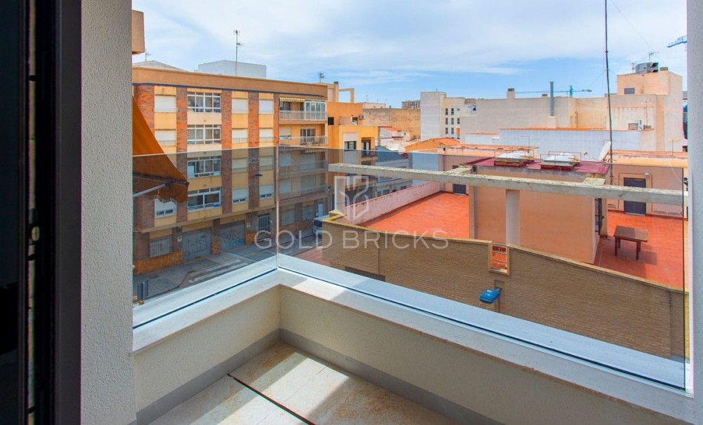 Wederverkoop ·  · Torrevieja · Playa del Cura