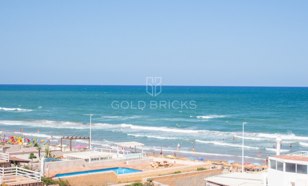 Wederverkoop ·  · Torrevieja · La Mata