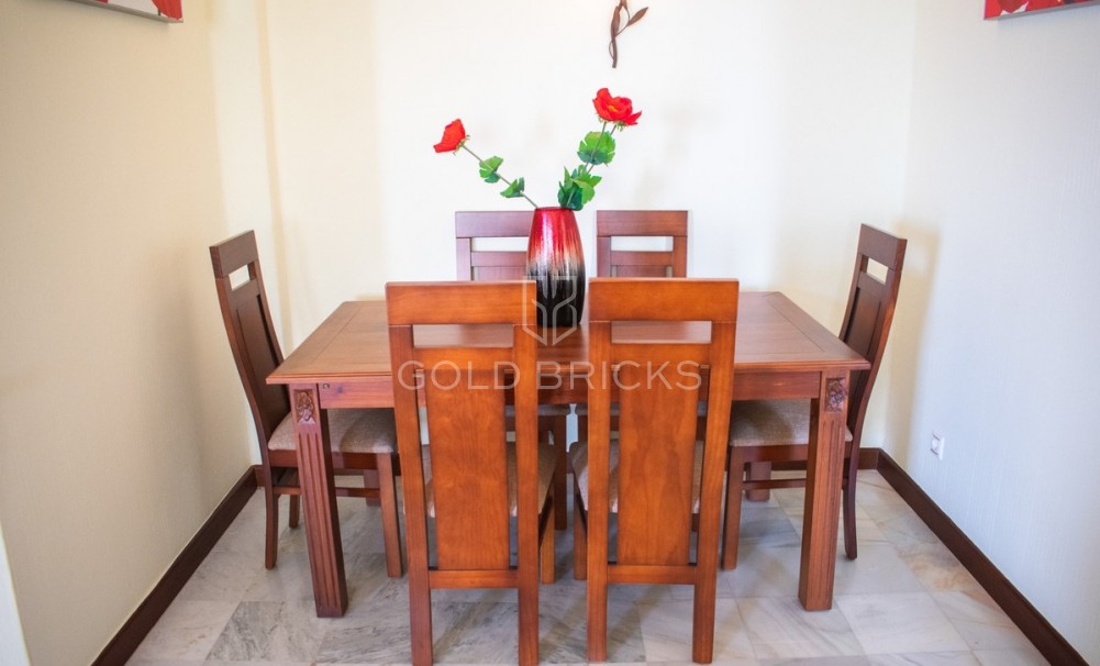 Wederverkoop ·  · Torrevieja · Playa de los Locos