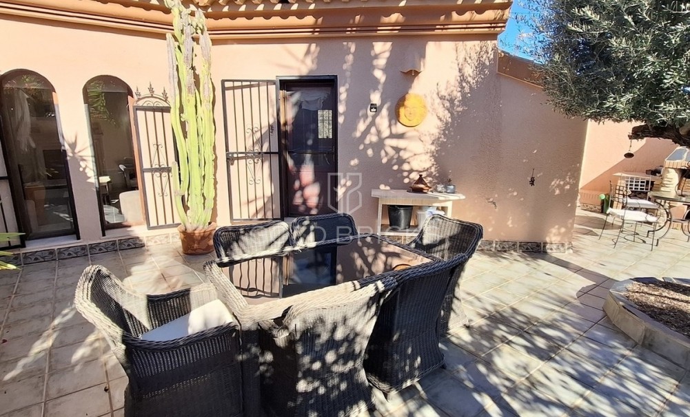 Återförsäljning ·  · Bedar