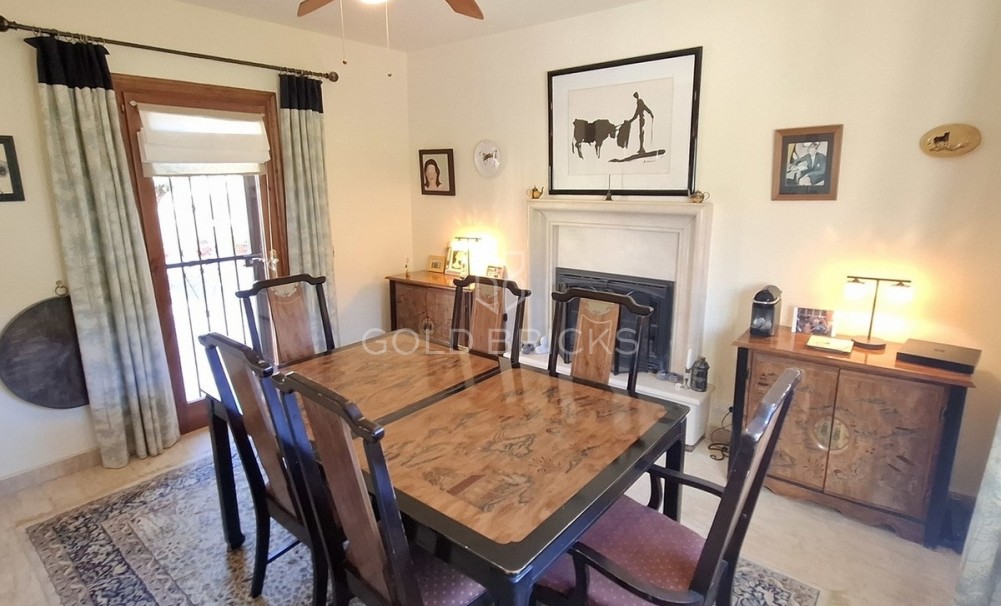 Återförsäljning ·  · Bedar