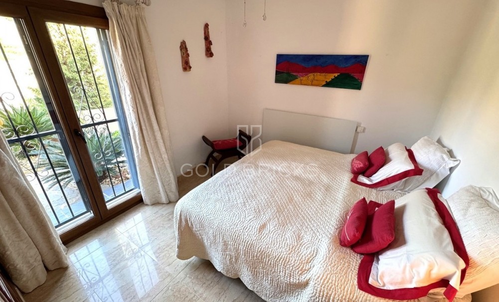 Återförsäljning ·  · Bedar