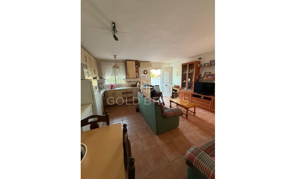 Wederverkoop ·  · Orihuela · Los Balcones