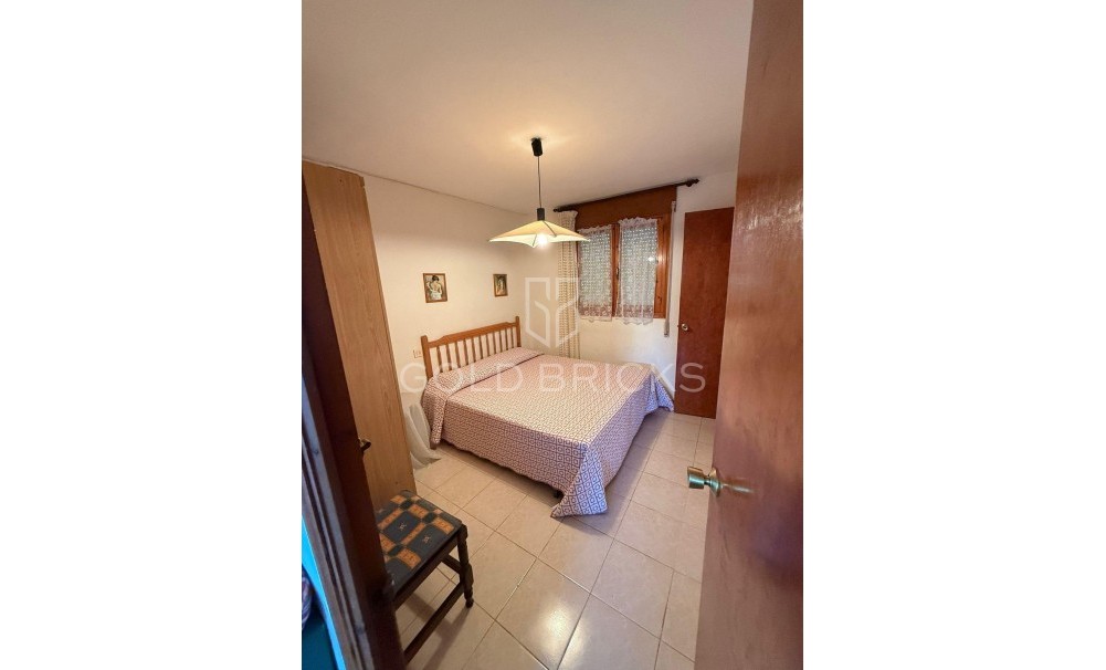 Wederverkoop ·  · Orihuela · Los Balcones