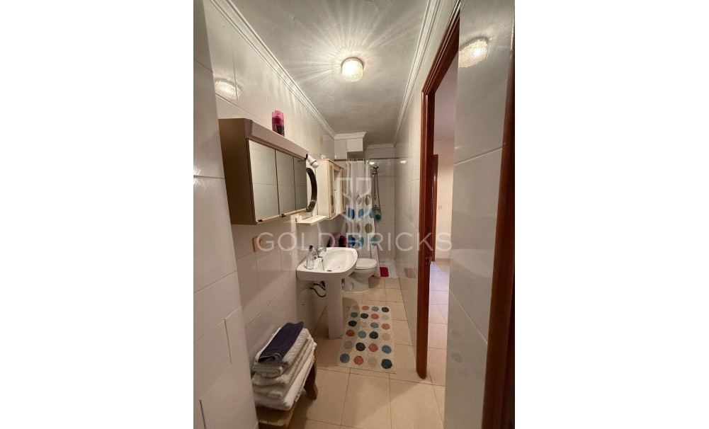 Wederverkoop ·  · Orihuela · Los Balcones