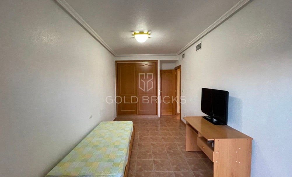 Wederverkoop ·  · Almoradí · Almoradi Centro