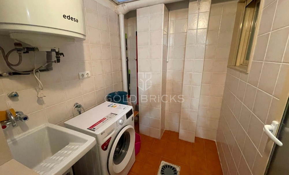 Wederverkoop ·  · Almoradí · Almoradi Centro