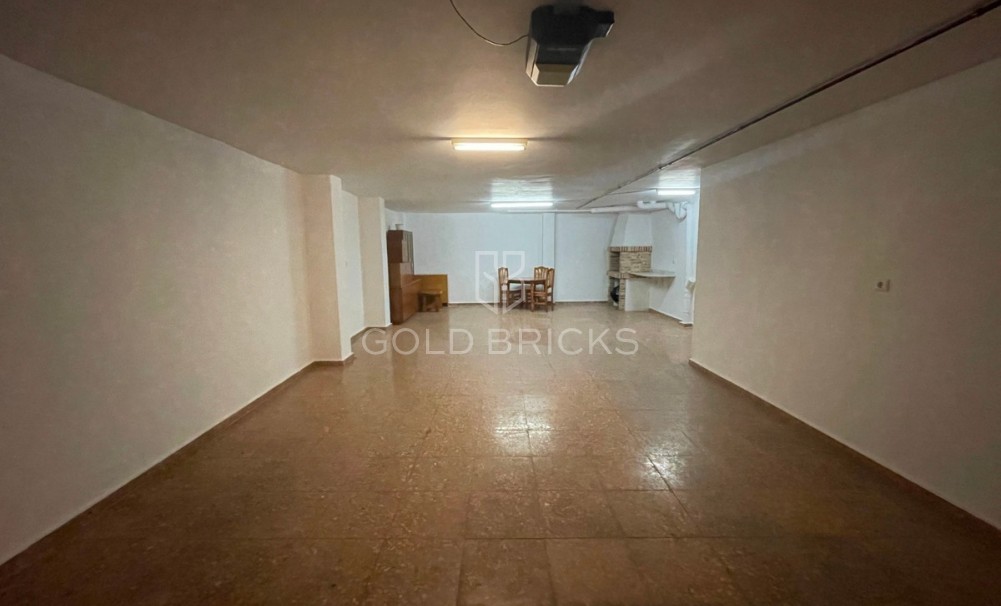 Wederverkoop ·  · Almoradí · Almoradi Centro