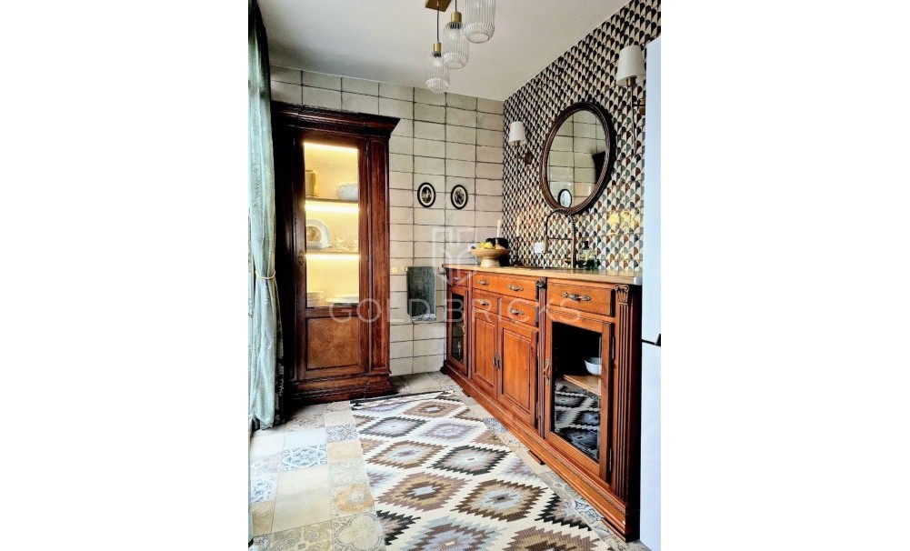 Wederverkoop ·  · Cartagena · Los Nietos