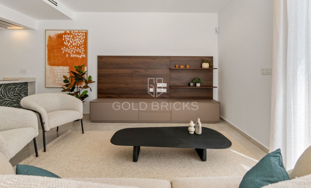 Nowa konstrukcja ·  · Benijofar