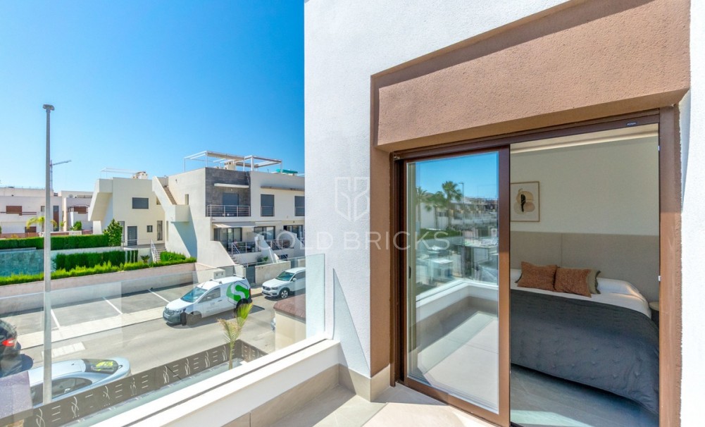 Nowa konstrukcja ·  · Benijofar