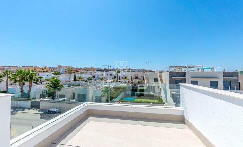 Nowa konstrukcja ·  · Benijofar