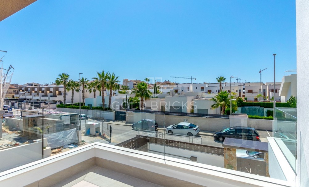 Nowa konstrukcja ·  · Benijofar