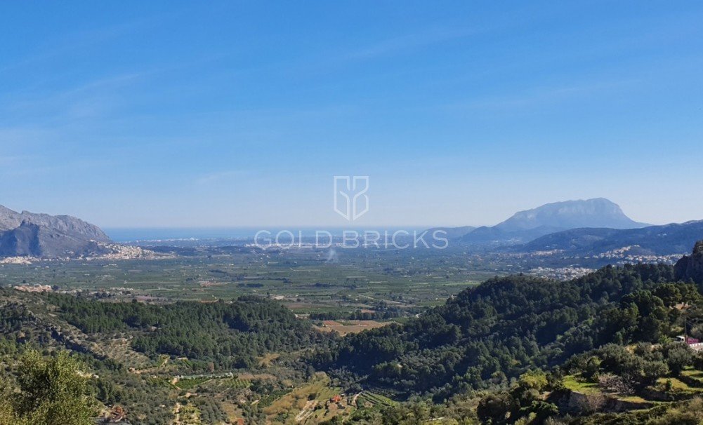 Nowa konstrukcja ·  · La Vall De Laguar