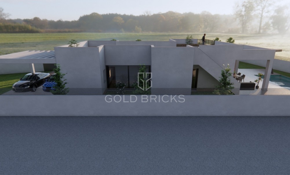 Nybyggnation ·  · Jacarilla