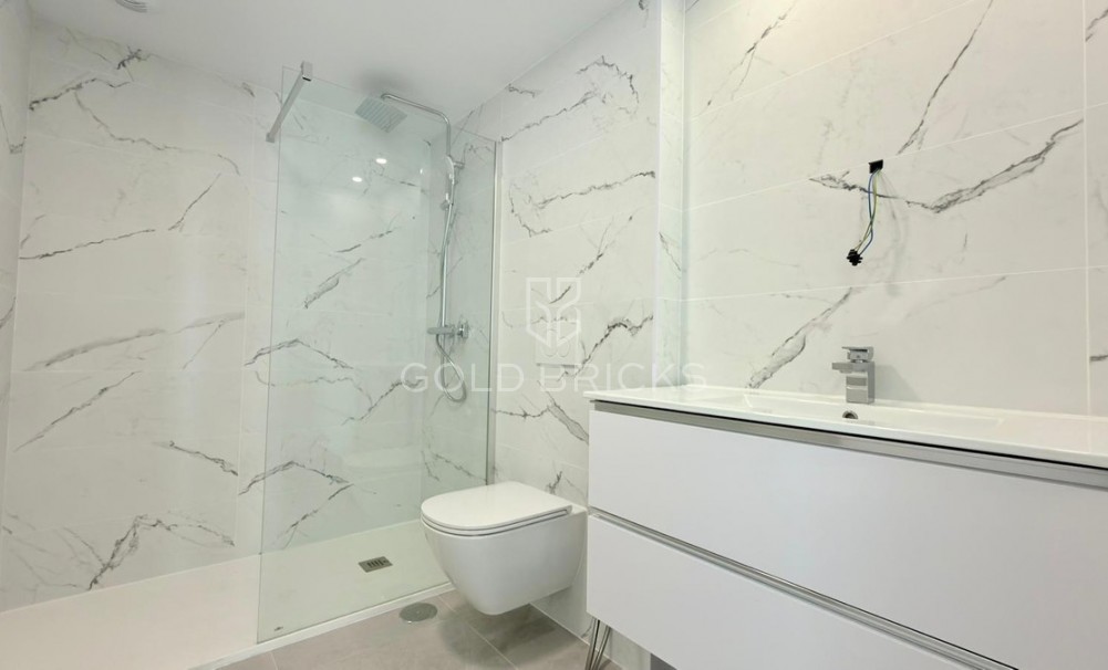 Återförsäljning ·  · Finestrat