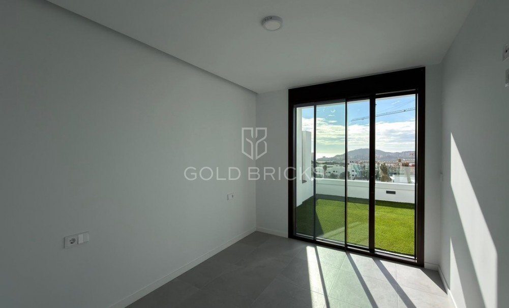 Återförsäljning ·  · Finestrat