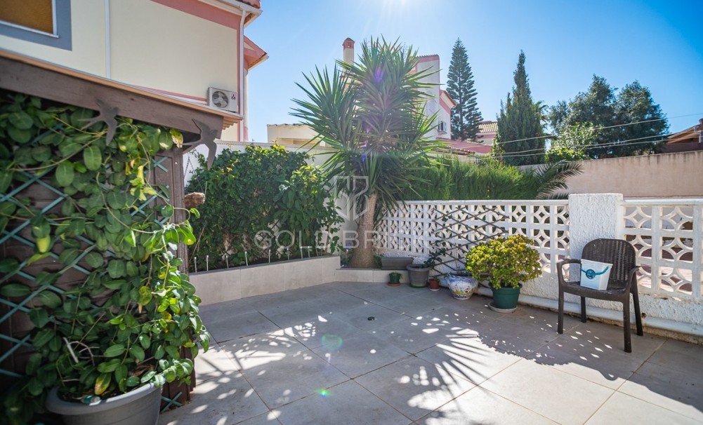 Wederverkoop ·  · Orihuela · Los Balcones