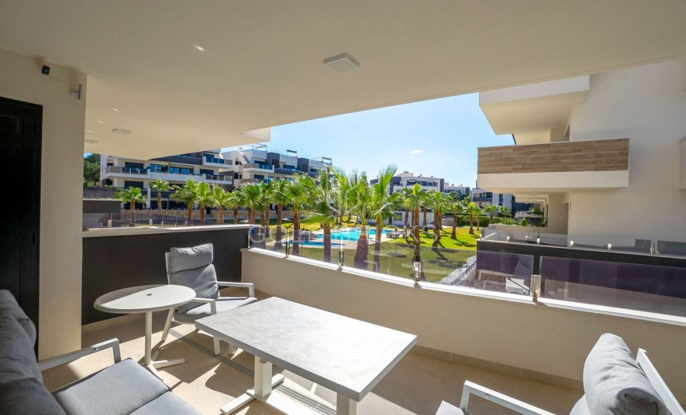 Resale ·  · Orihuela · Los Altos