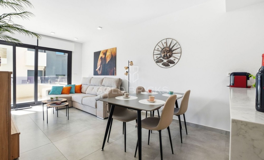 Resale ·  · Orihuela · Los Altos