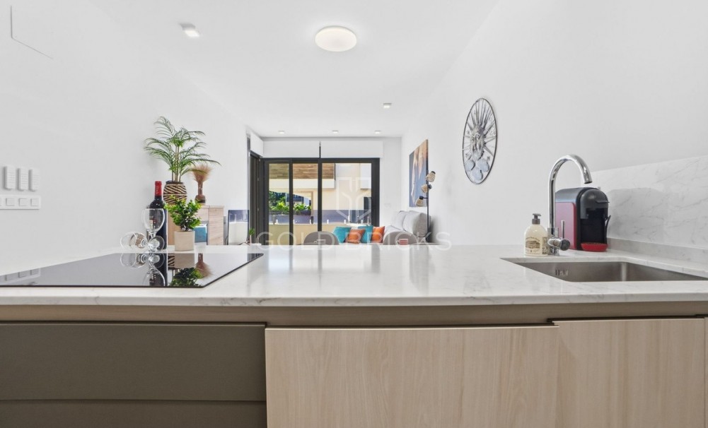 Resale ·  · Orihuela · Los Altos