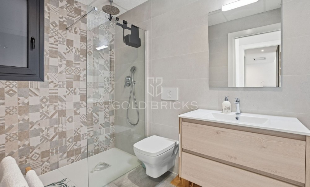 Resale ·  · Orihuela · Los Altos