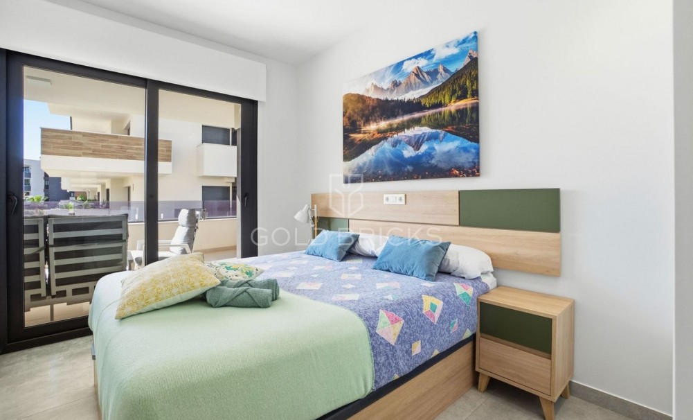 Resale ·  · Orihuela · Los Altos