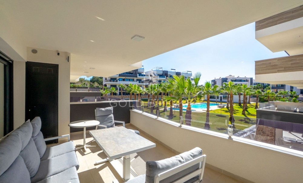 Resale ·  · Orihuela · Los Altos