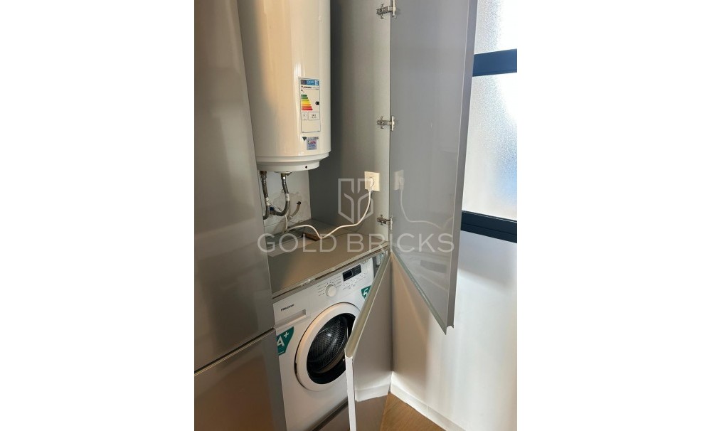 Wederverkoop ·  · Orihuela · La Zenia