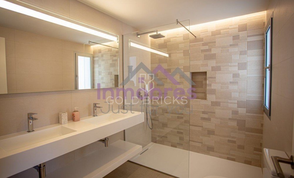 Wederverkoop ·  · Benitachell · Cumbre del sol