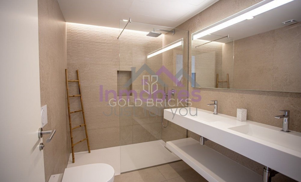 Wederverkoop ·  · Benitachell · Cumbre del sol