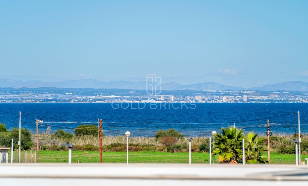 Wederverkoop ·  · Cartagena · Mar de Cristal